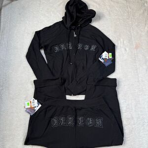 READ DISC NWT Dereon Black Gothic Logo Zip Hoodie & Capri Sweatpant 2-Piece Set